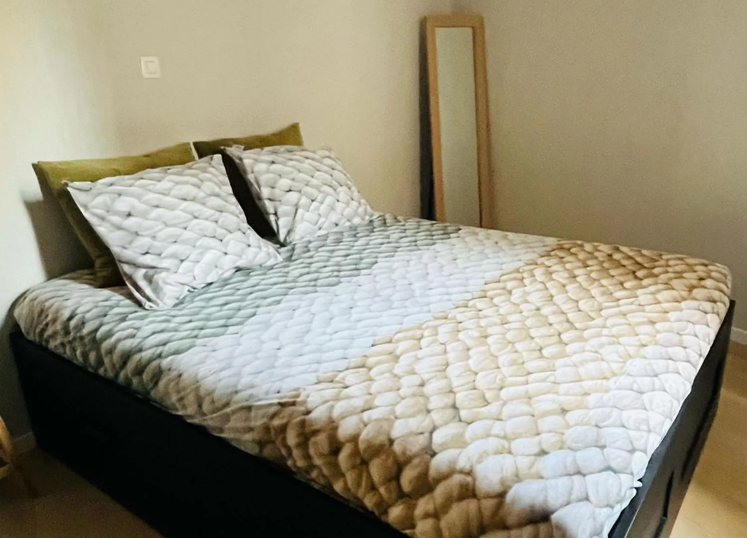 Vernieuwd Appartement Op 200M Van De Zee Oostende